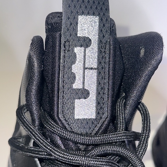 Nike LEBRON X Carbon 14 2012 Men Sneakers Black - Picture 10 of 13